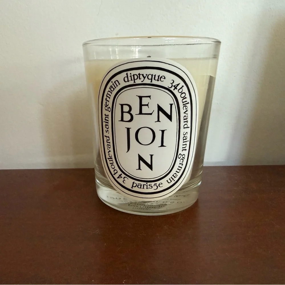 Diptyque Benjoin 190g / 6.5 oz. Candle - Picture 2 of 7